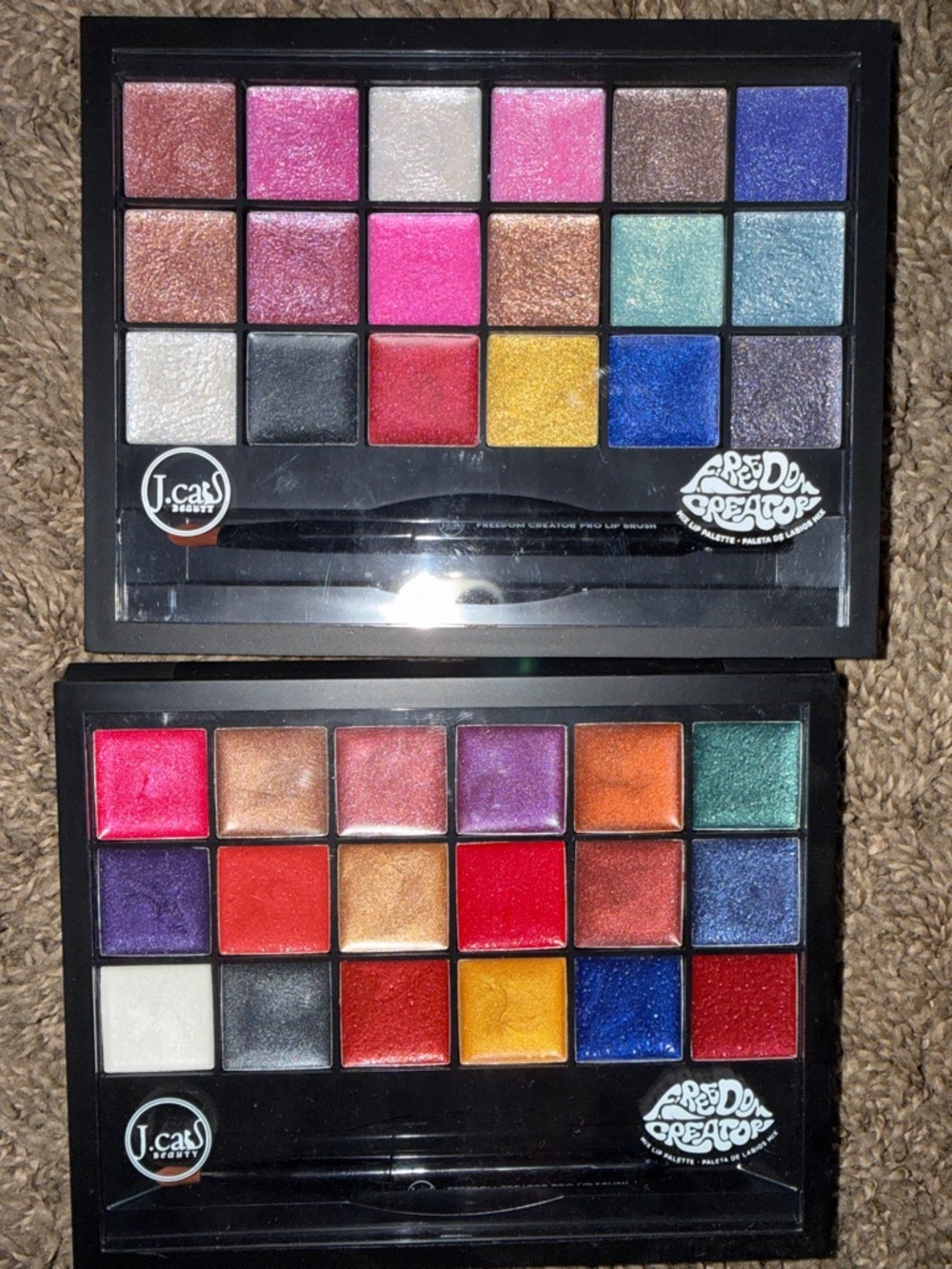J. Cat Freedom Creator Multicolor lip palette s. X2 new no box